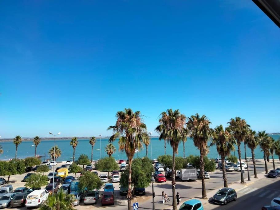 Apartamento Concepcion - Playa De La Cachucha Puerto Real Luaran gambar